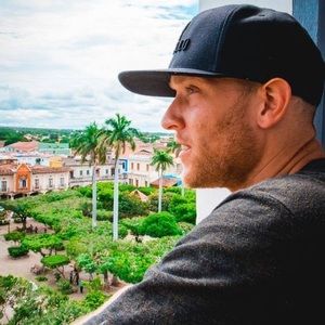 Meet your Posher, Daniel